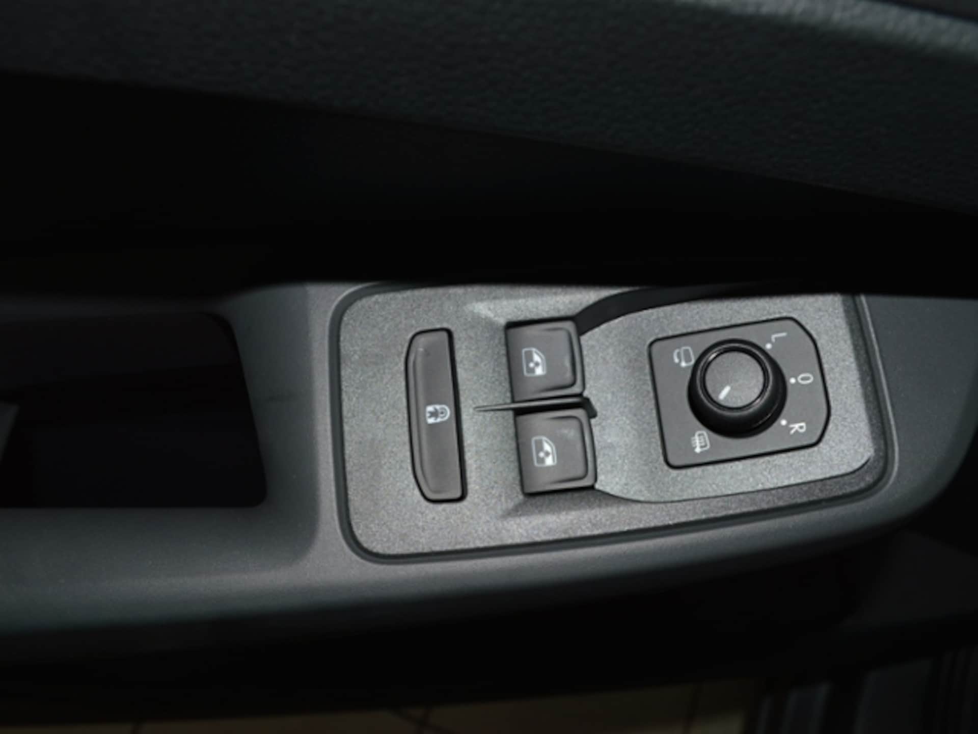 Volkswagen Caddy Basis-Modell