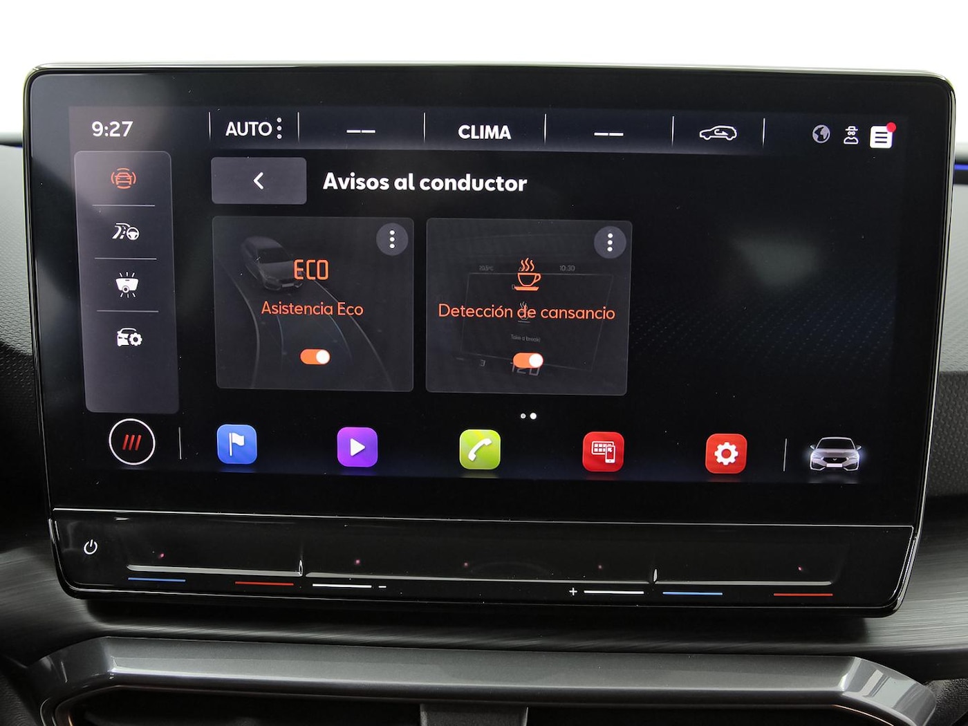 CUPRA Leon León 1.5 eTSI DSG 110 kW (150 CV) — photo 29
