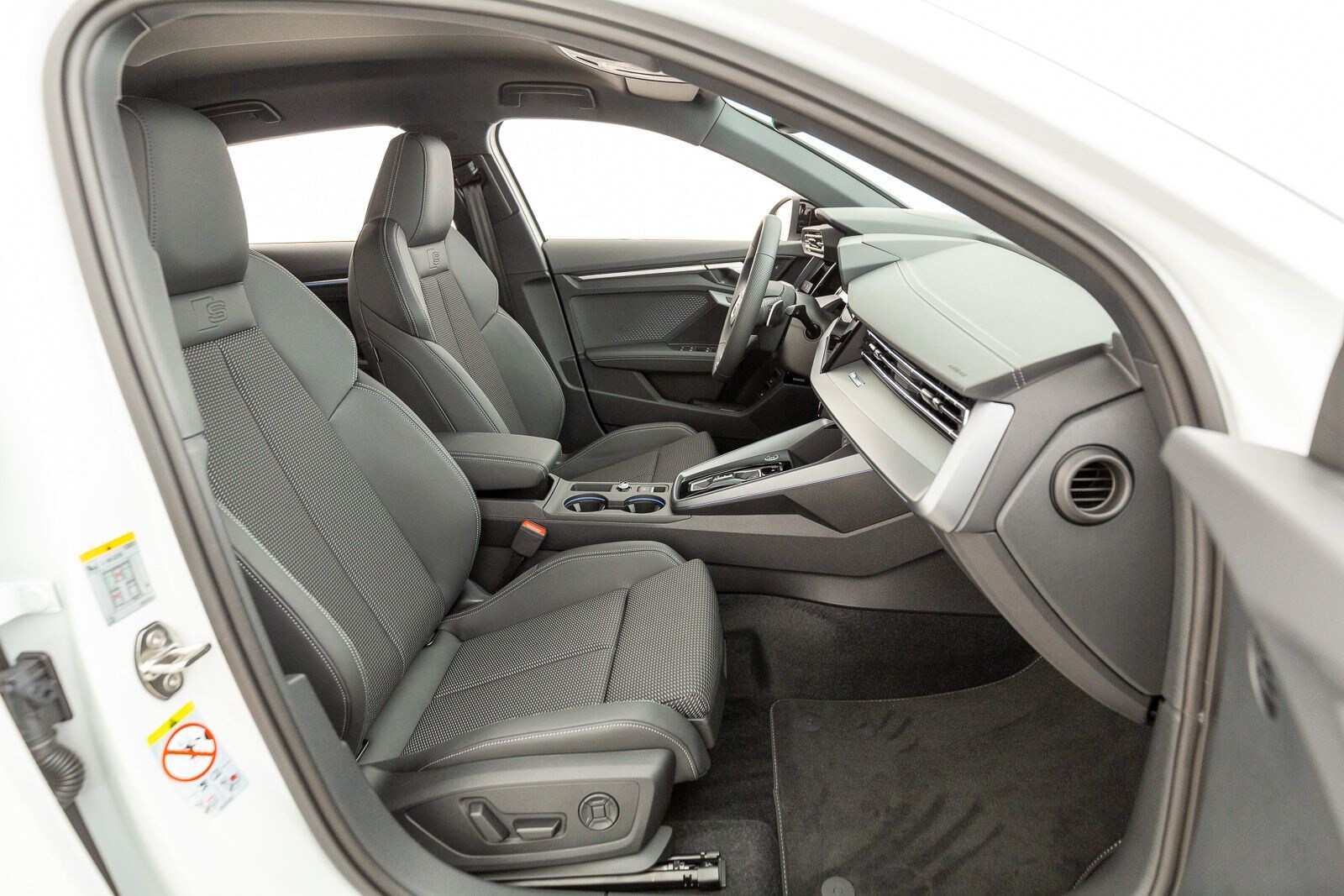 Image about Audi A3 Sportback TFSI e S line 45 TFSI e S tronic