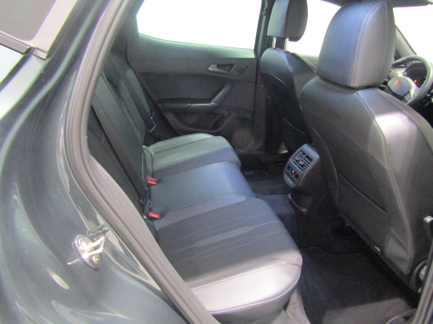 CUPRA Formentor 2.0 TDI 4Drive DSG 110 kW (150 CV) — photo 7