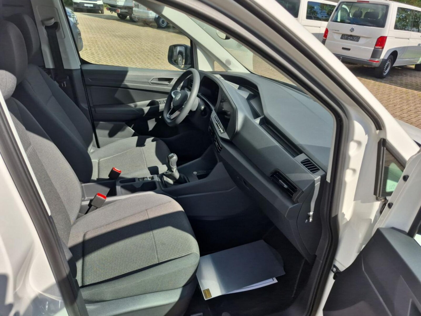 Volkswagen Caddy Cargo – Bild 14