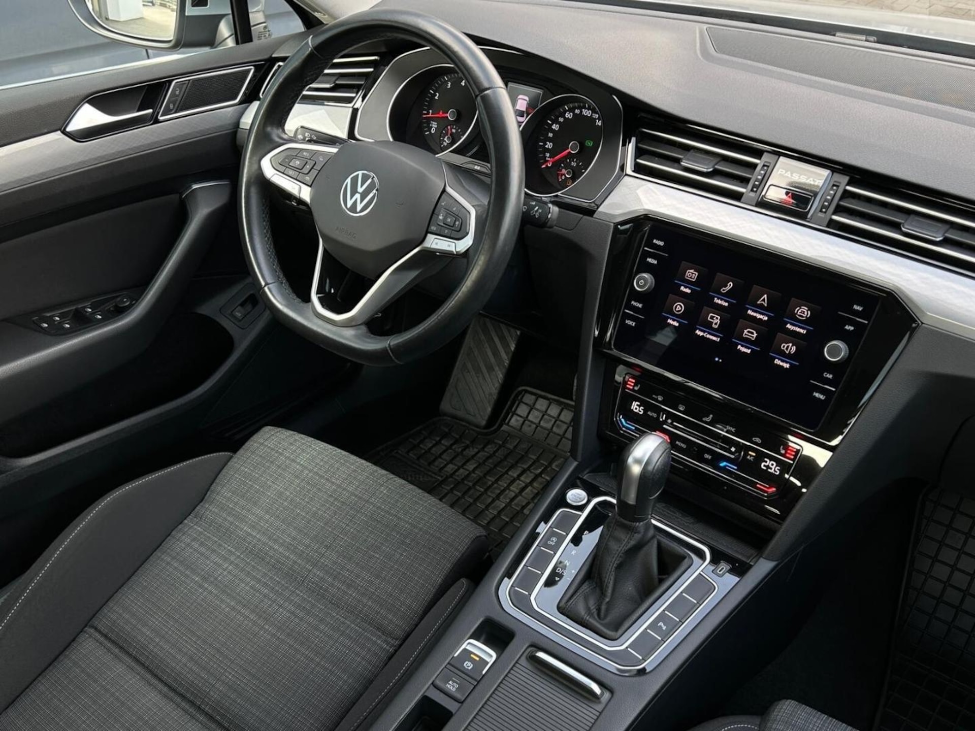 Volkswagen Passat Business