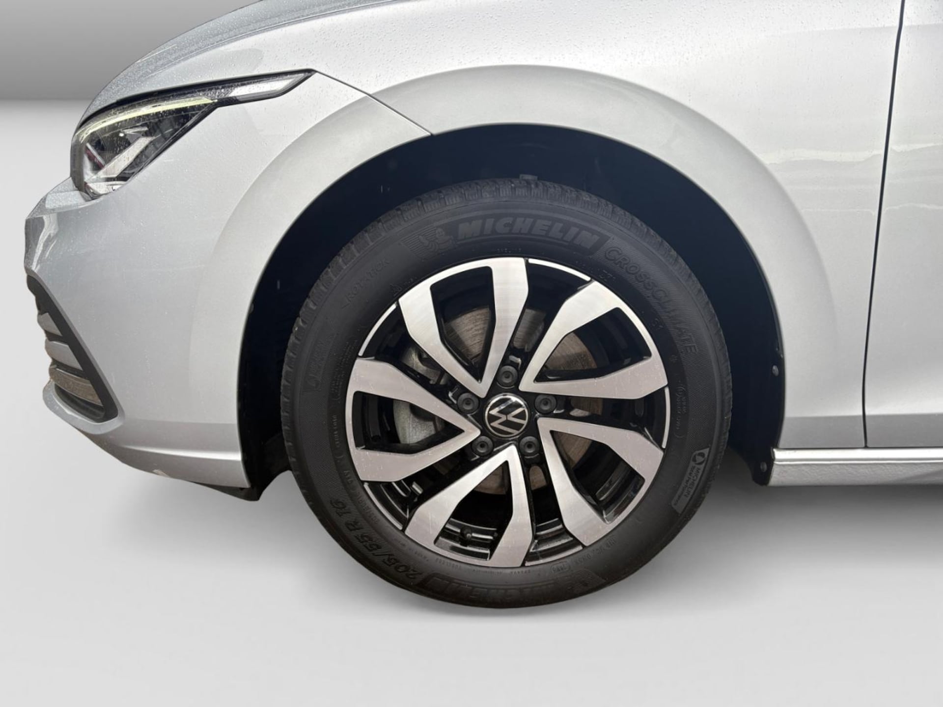 Volkswagen Golf Active