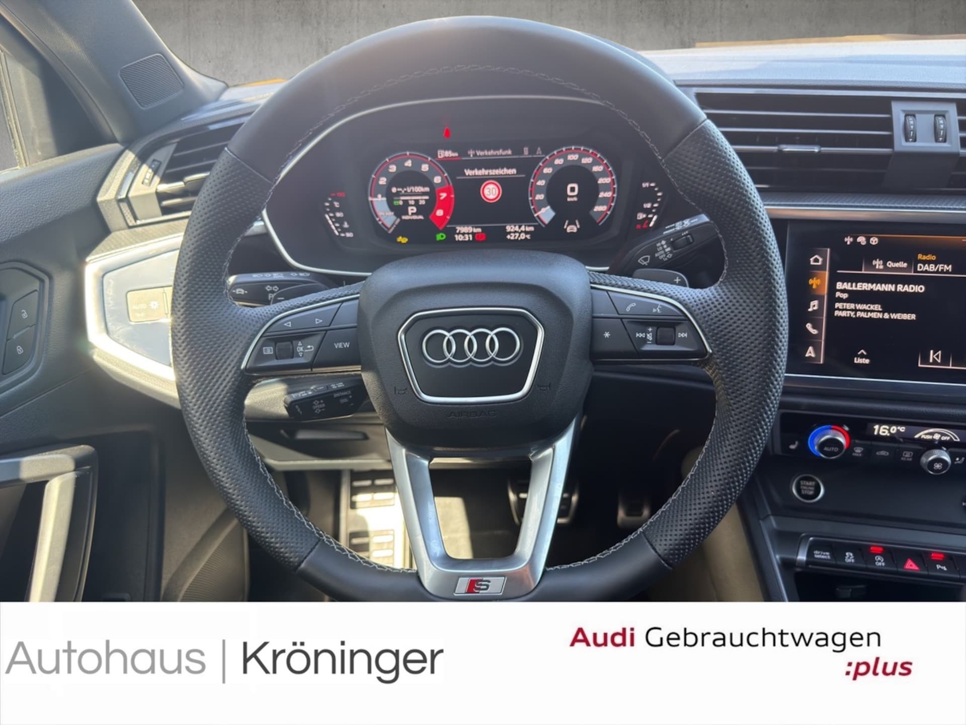 Audi Q3 Sportback S line