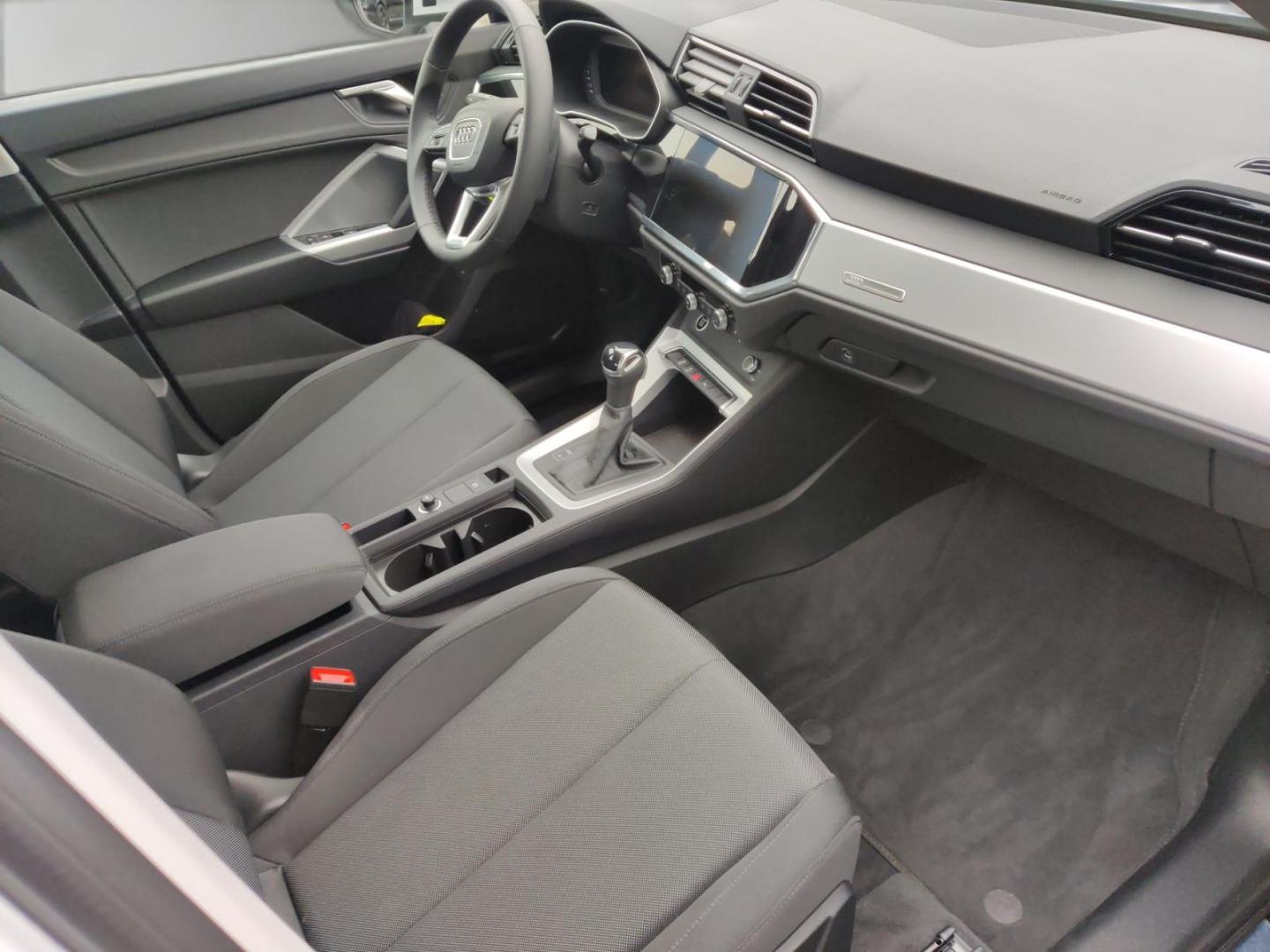 Image about Audi Q3 advanced 35 TFSI S tronic