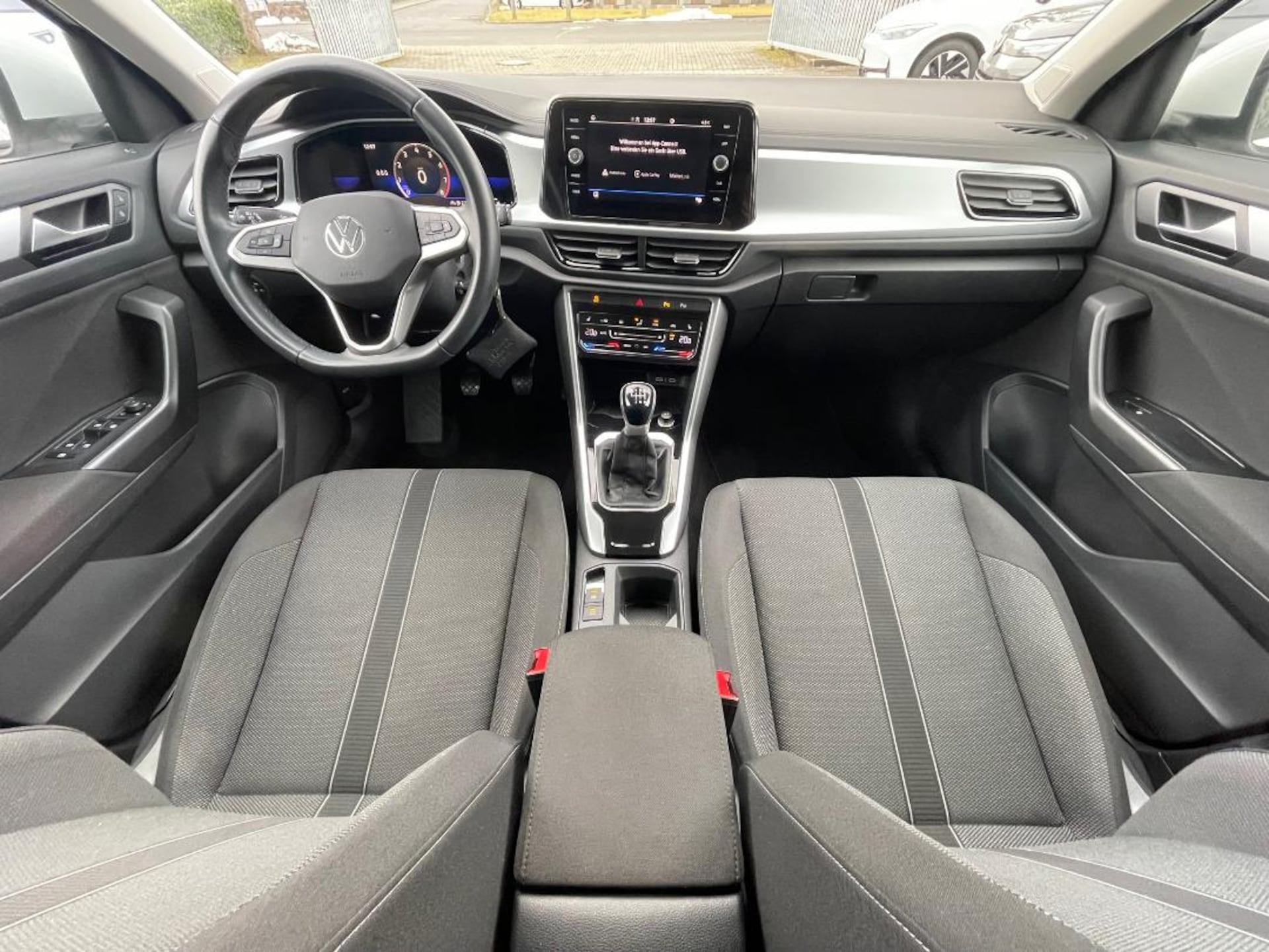 Volkswagen T-Roc Life