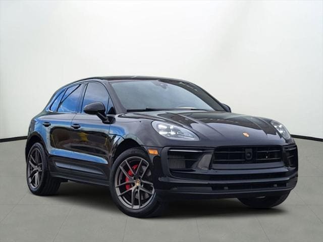 2023 Porsche Macan S