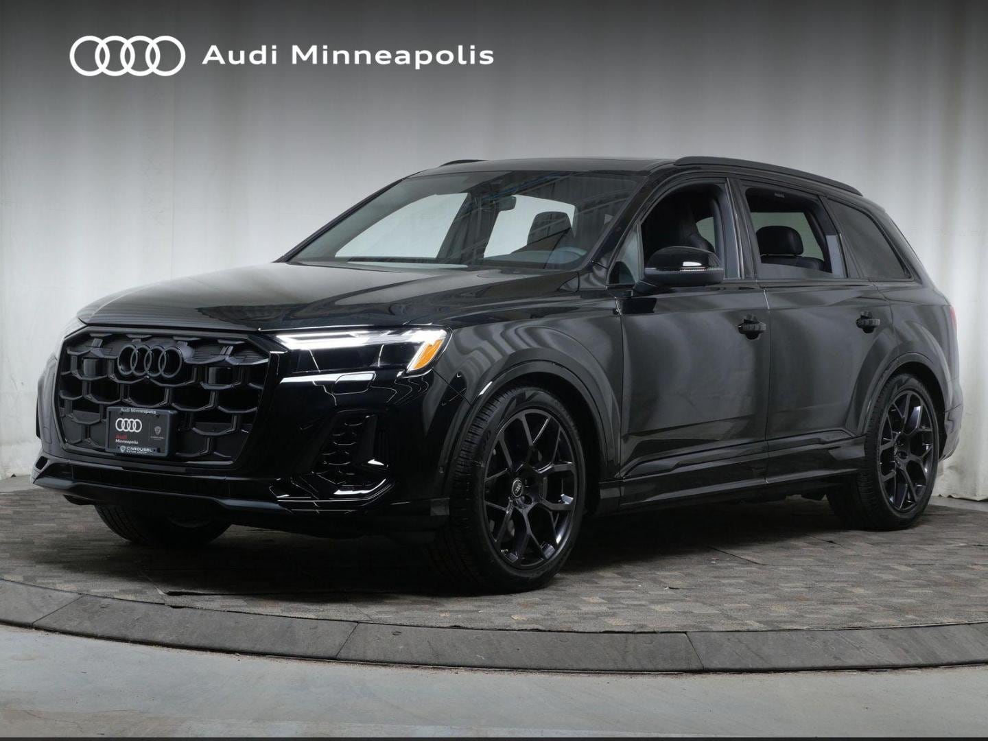 2026 Audi SQ7 Premium Plus quattro Tiptronic's photo