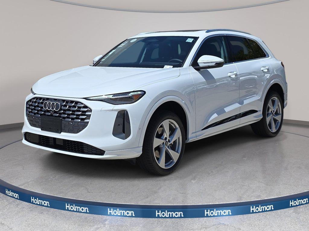 2026 Audi Q5 Premium Plus quattro's photo