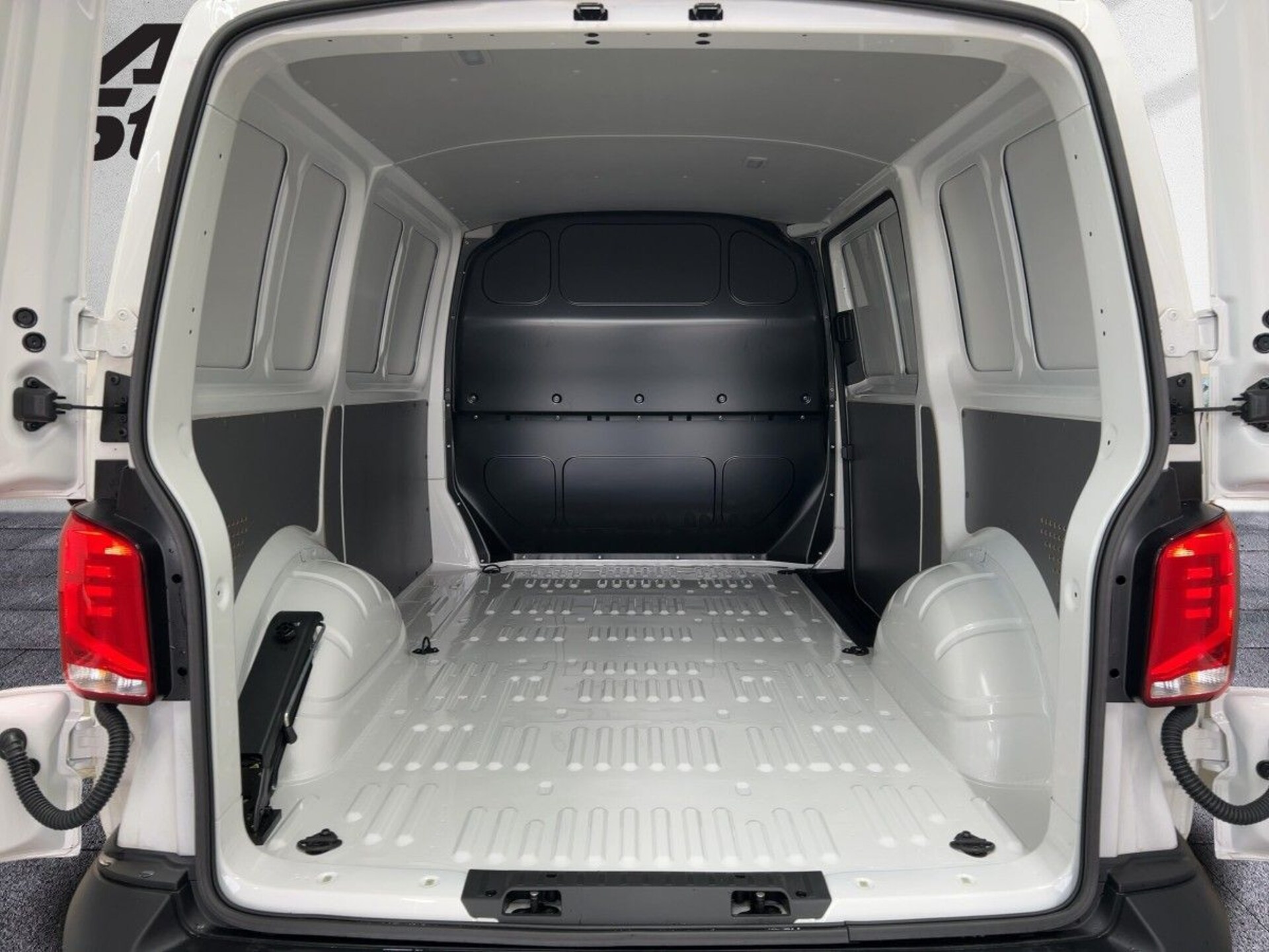 Volkswagen T6.1 Transporter Kasten kurzer Radstand