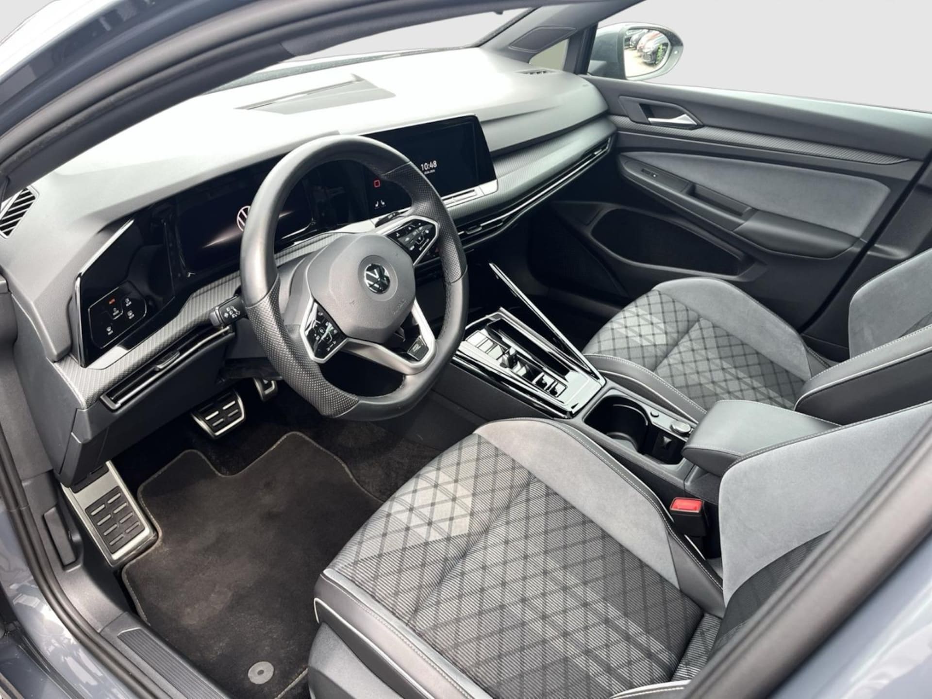 Volkswagen Golf Variant R-Line