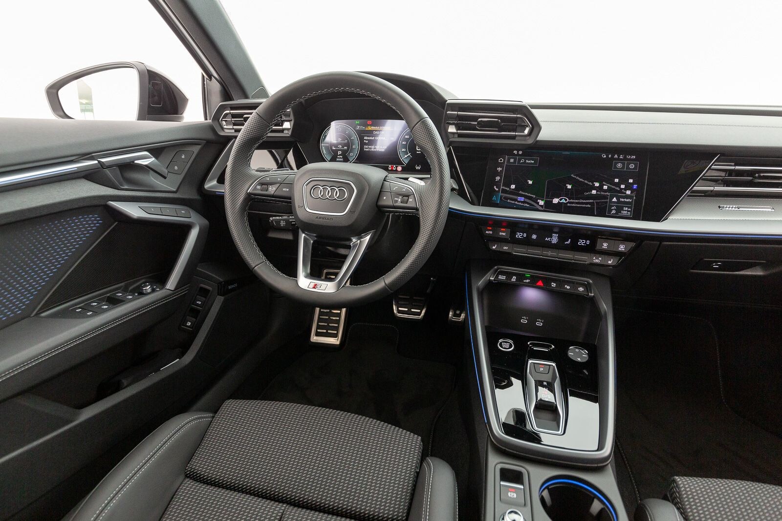 Image about Audi A3 Sportback TFSI e S line 45 TFSI e S tronic