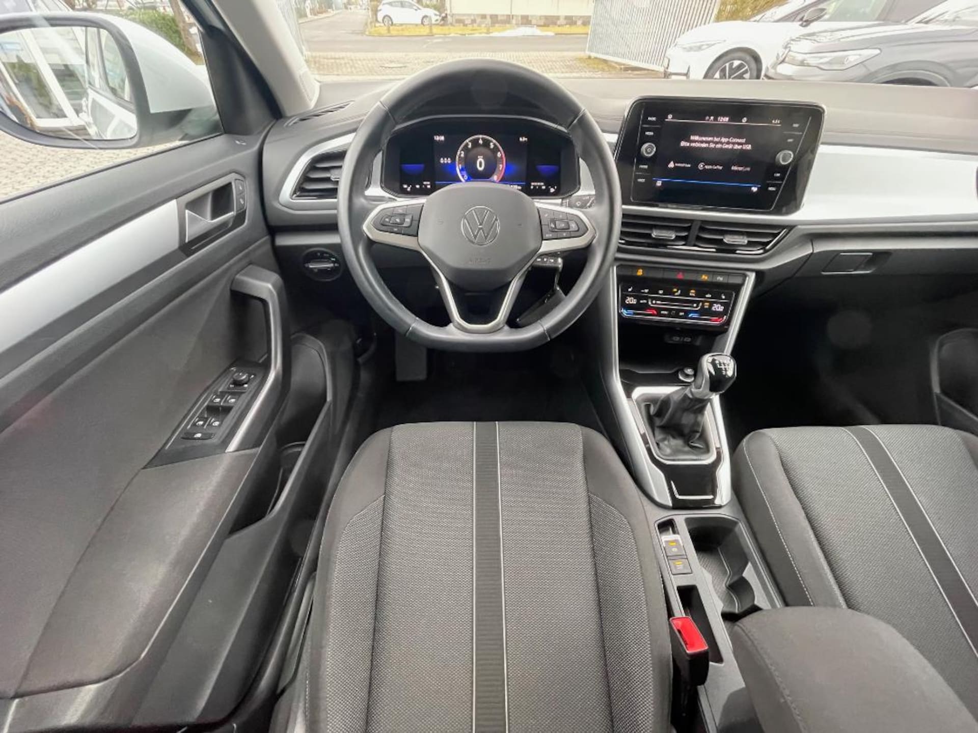 Volkswagen T-Roc Life