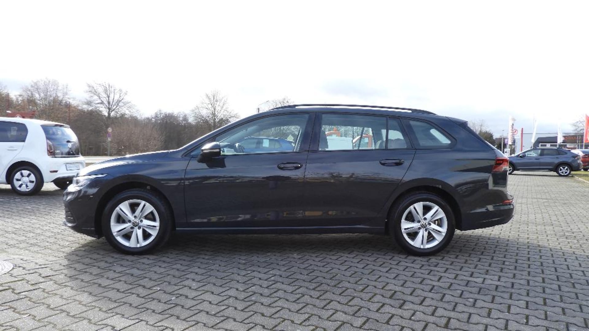 Volkswagen Golf Variant Life
