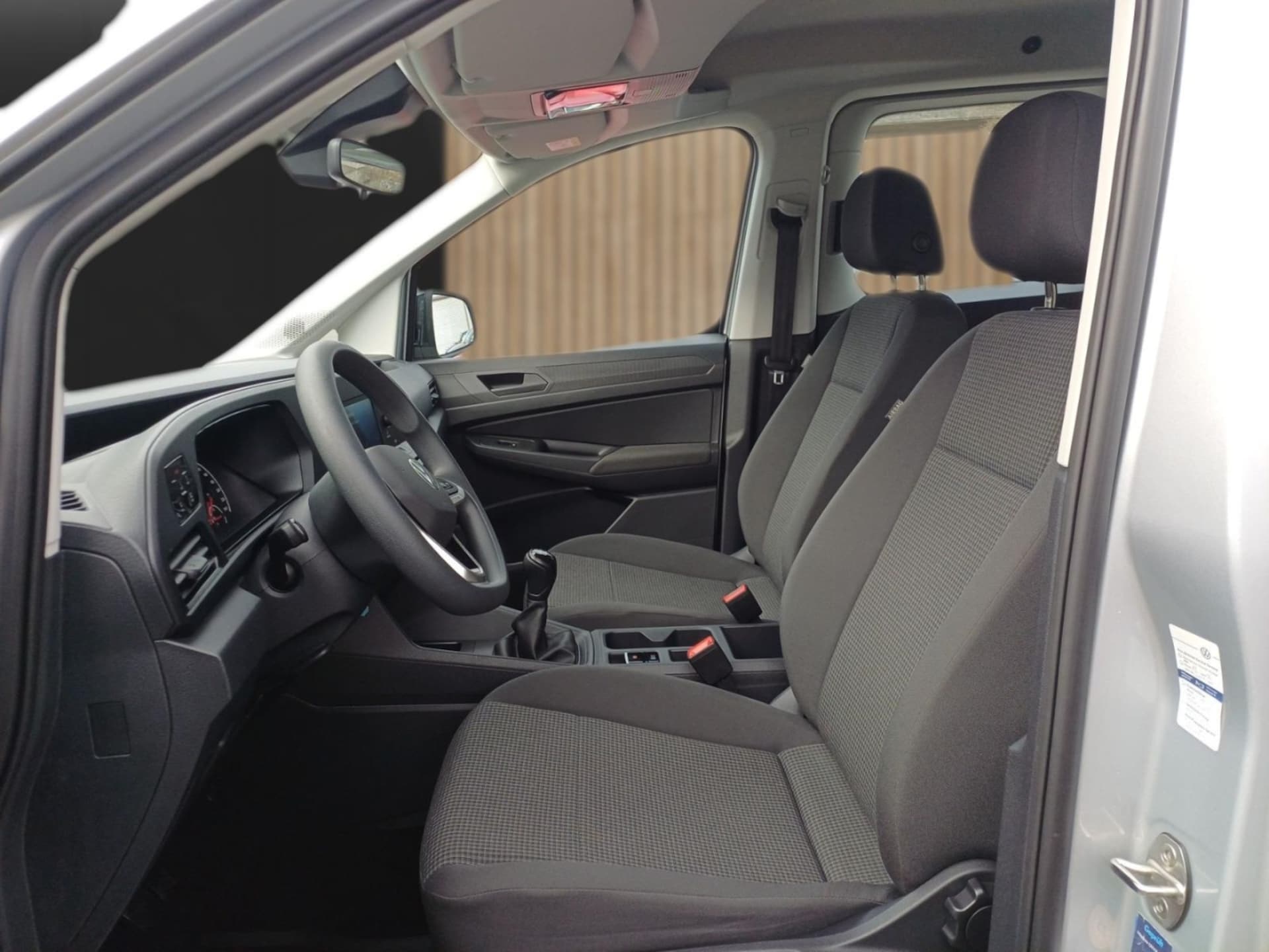 Volkswagen Caddy Basis-Modell