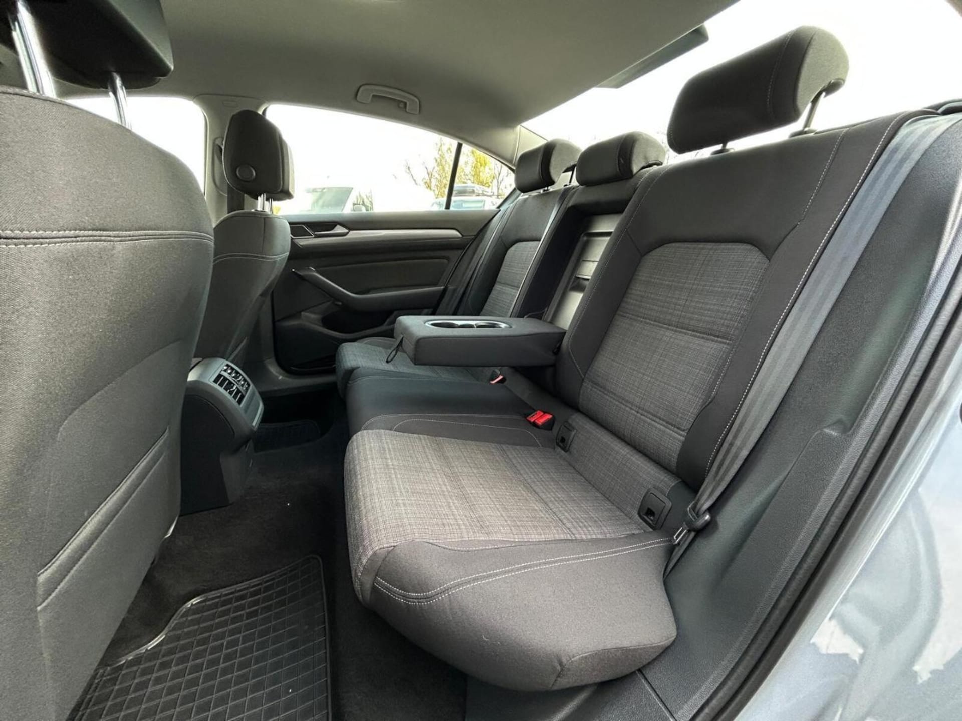 Volkswagen Passat Business