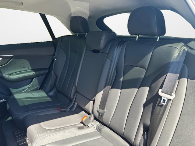 2023 Audi Q8 Premium Plus - Photo 12