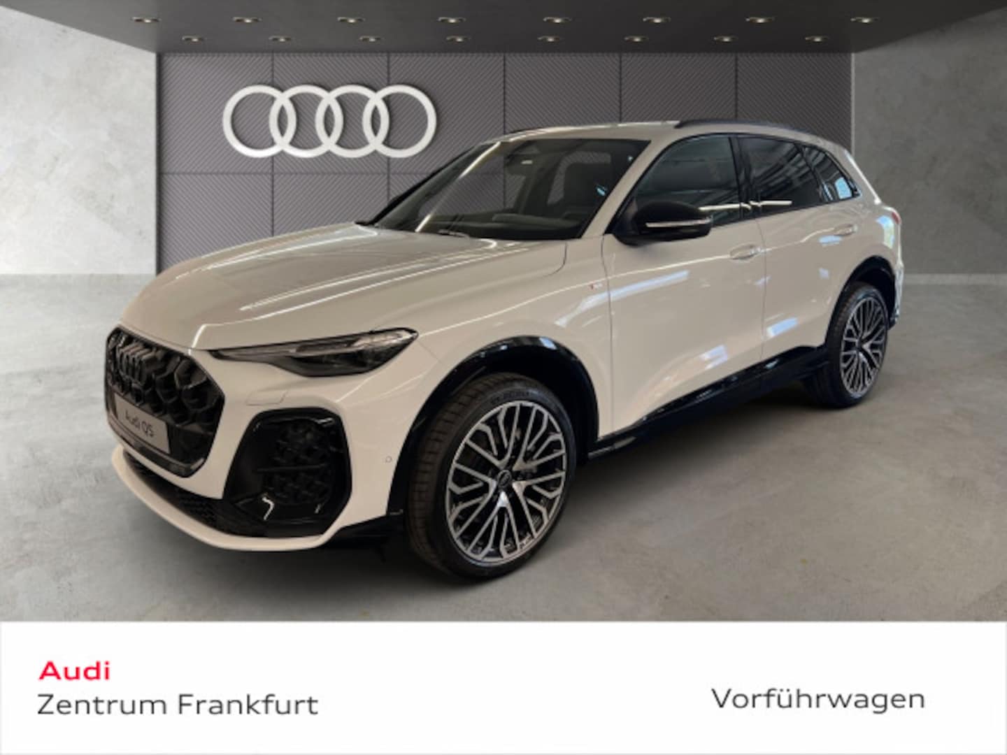 Bild über Audi Q5 SUV TDI quattro 150 kW S tronic - für weitere Informationen kontaktieren Sie den Audi Partner