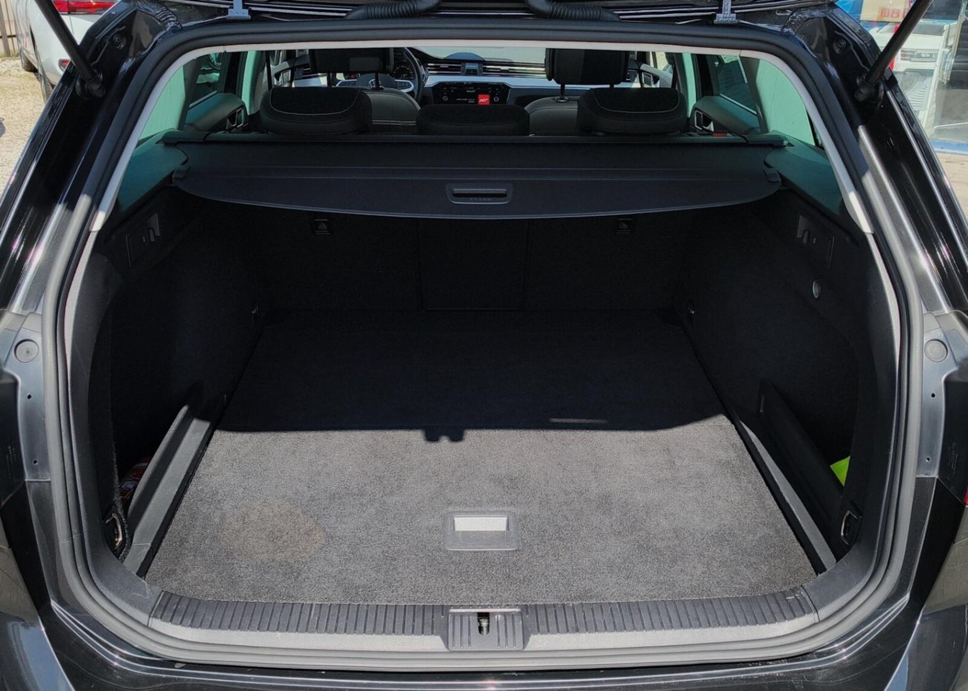 Volkswagen Passat Variant Elegance