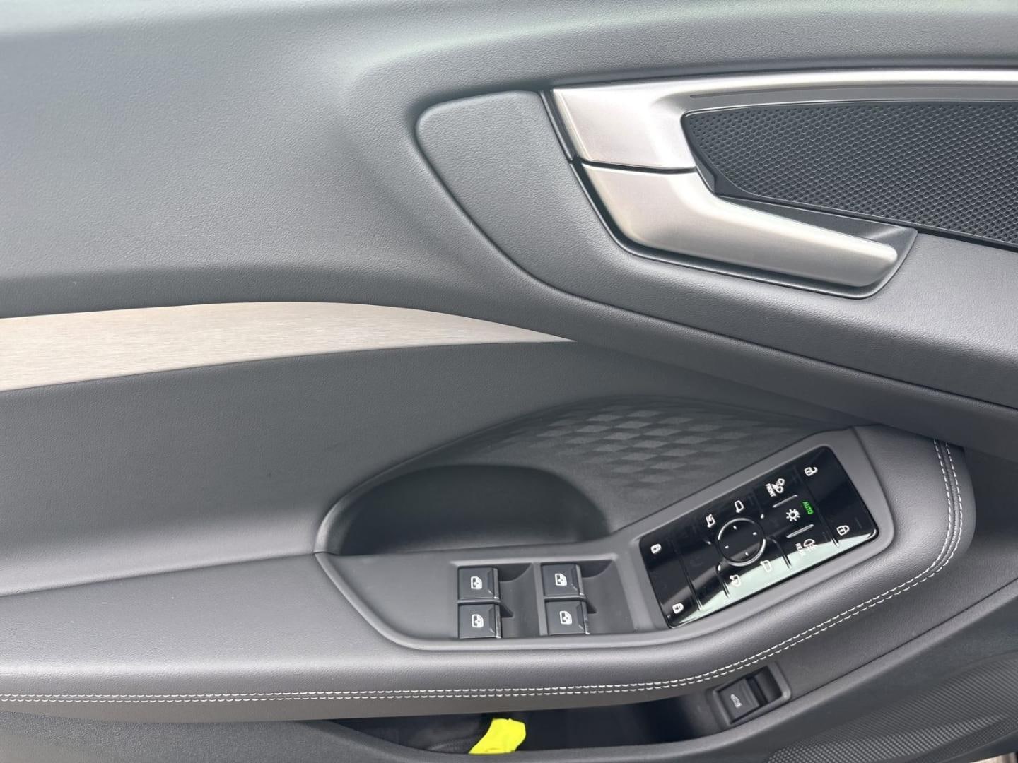 Bild über Audi A5 Avant TDI quattro 150 kW S tronic - für weitere Informationen kontaktieren Sie den Audi Partner
