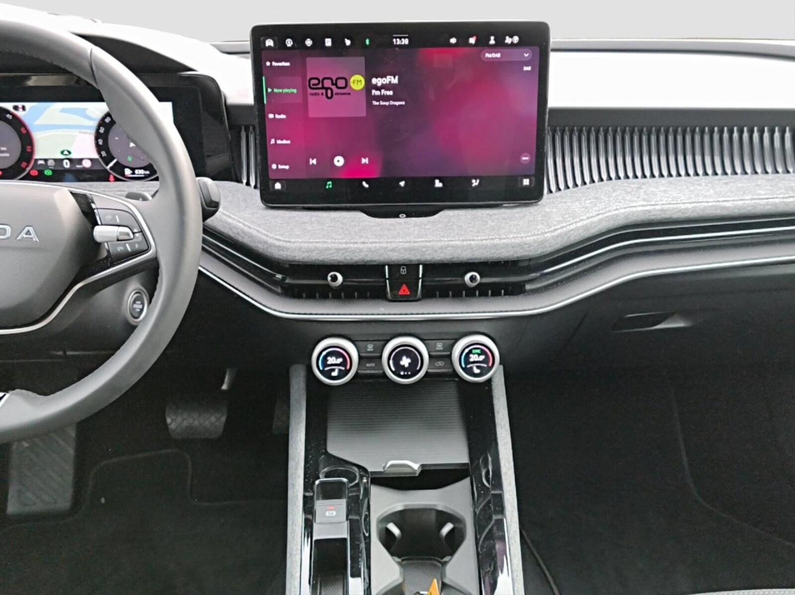 Škoda Superb Combi – Bild 19