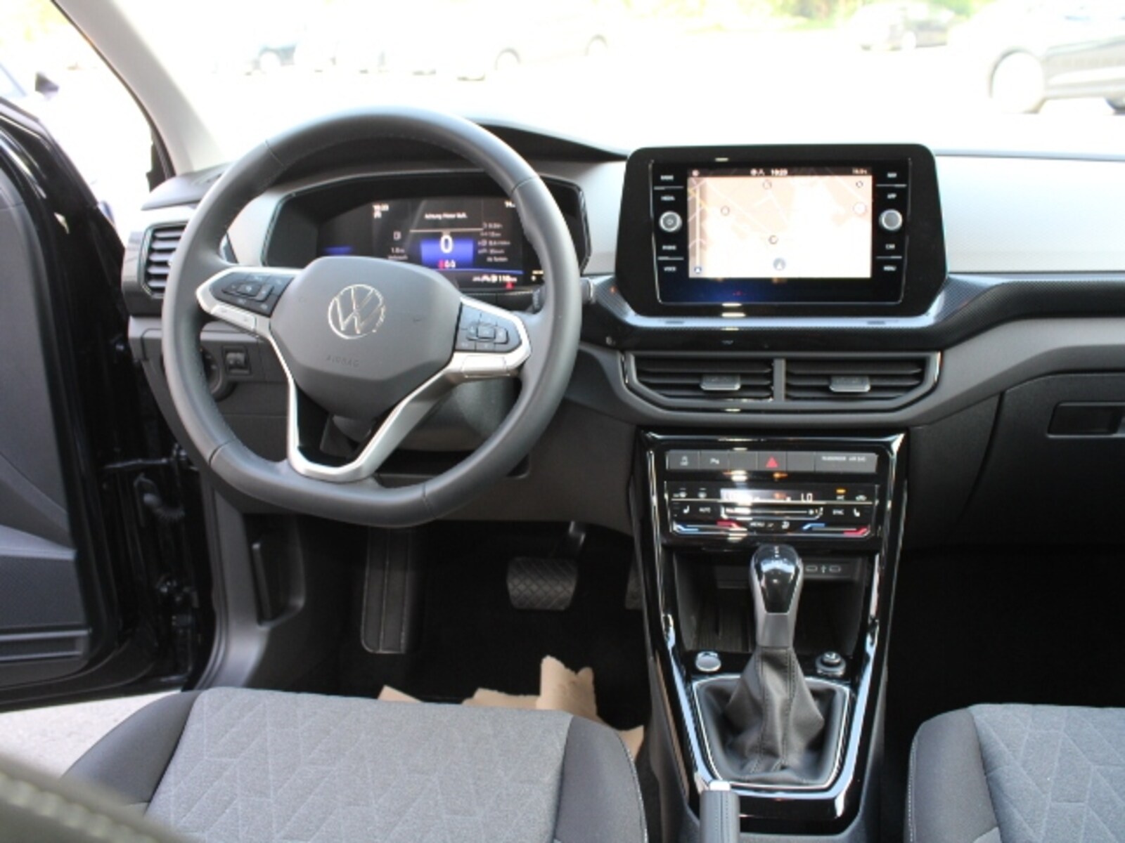 Volkswagen T-Cross – Bild 12