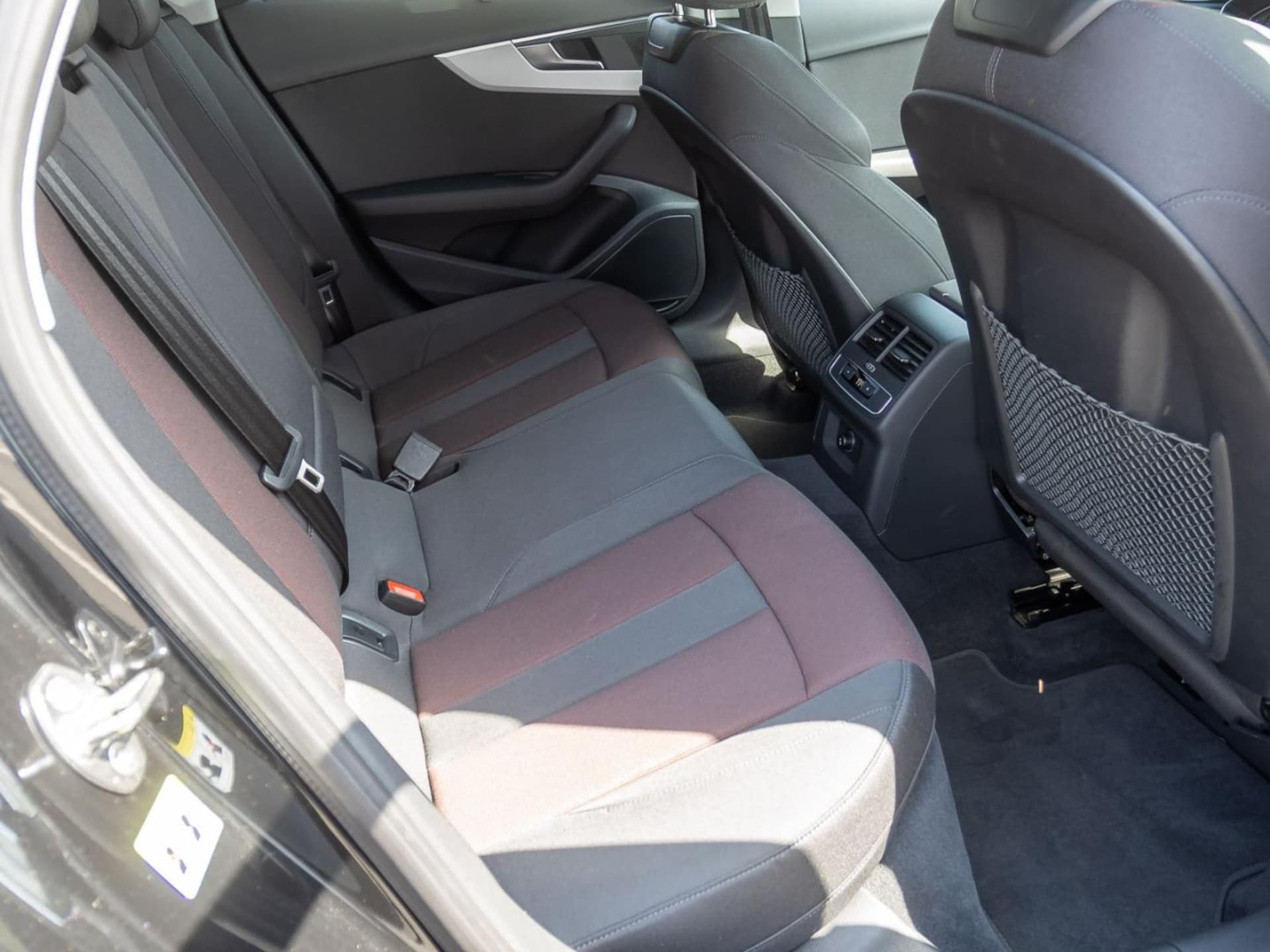 Audi A4 Avant Advanced
