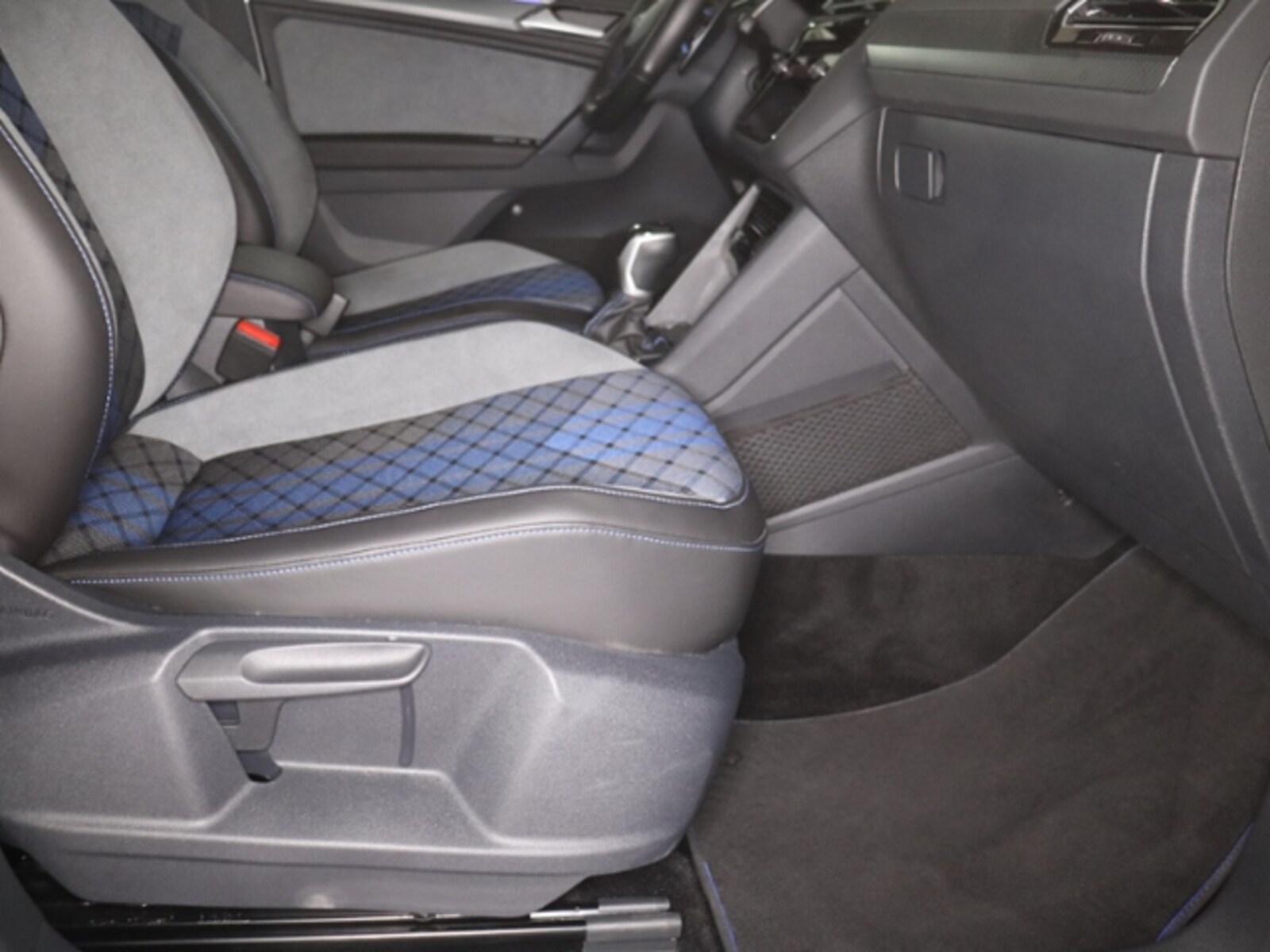 Volkswagen Tiguan – Bild 10