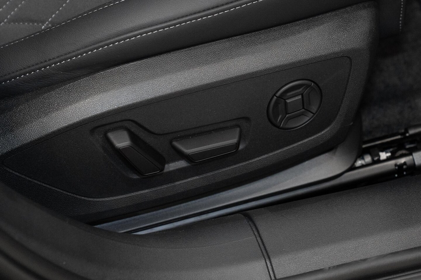 Image about Audi S5 Avant TFSI quattro 270 kW S tronic