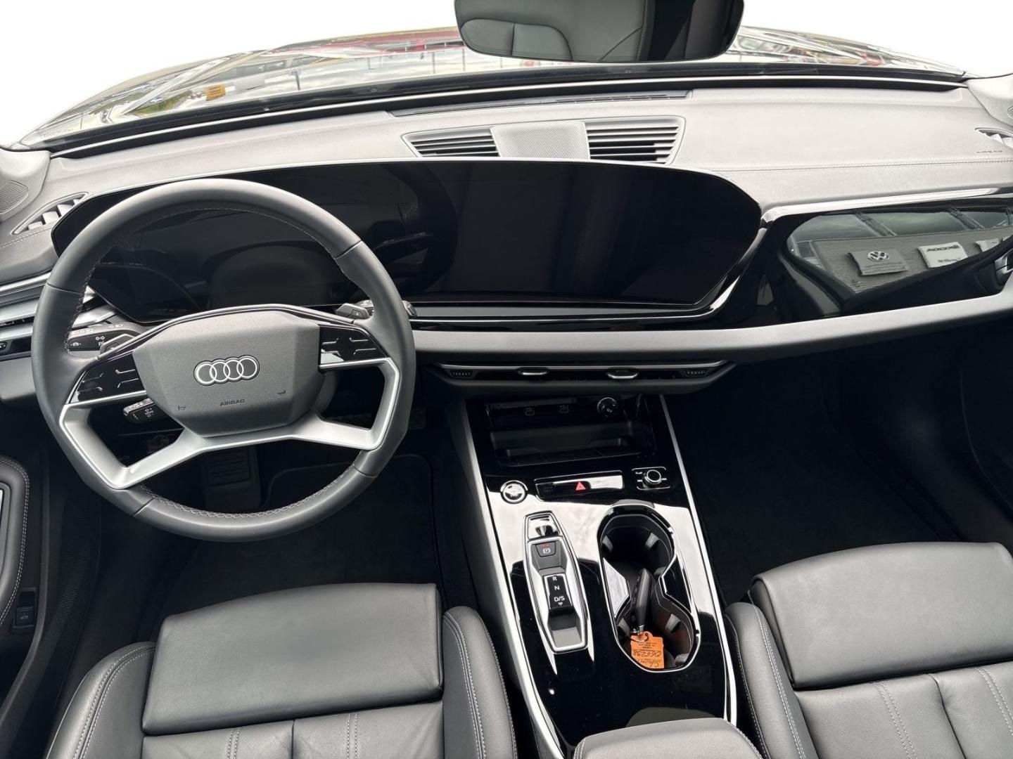 Bild über Audi A5 Avant TDI quattro 150 kW S tronic - für weitere Informationen kontaktieren Sie den Audi Partner