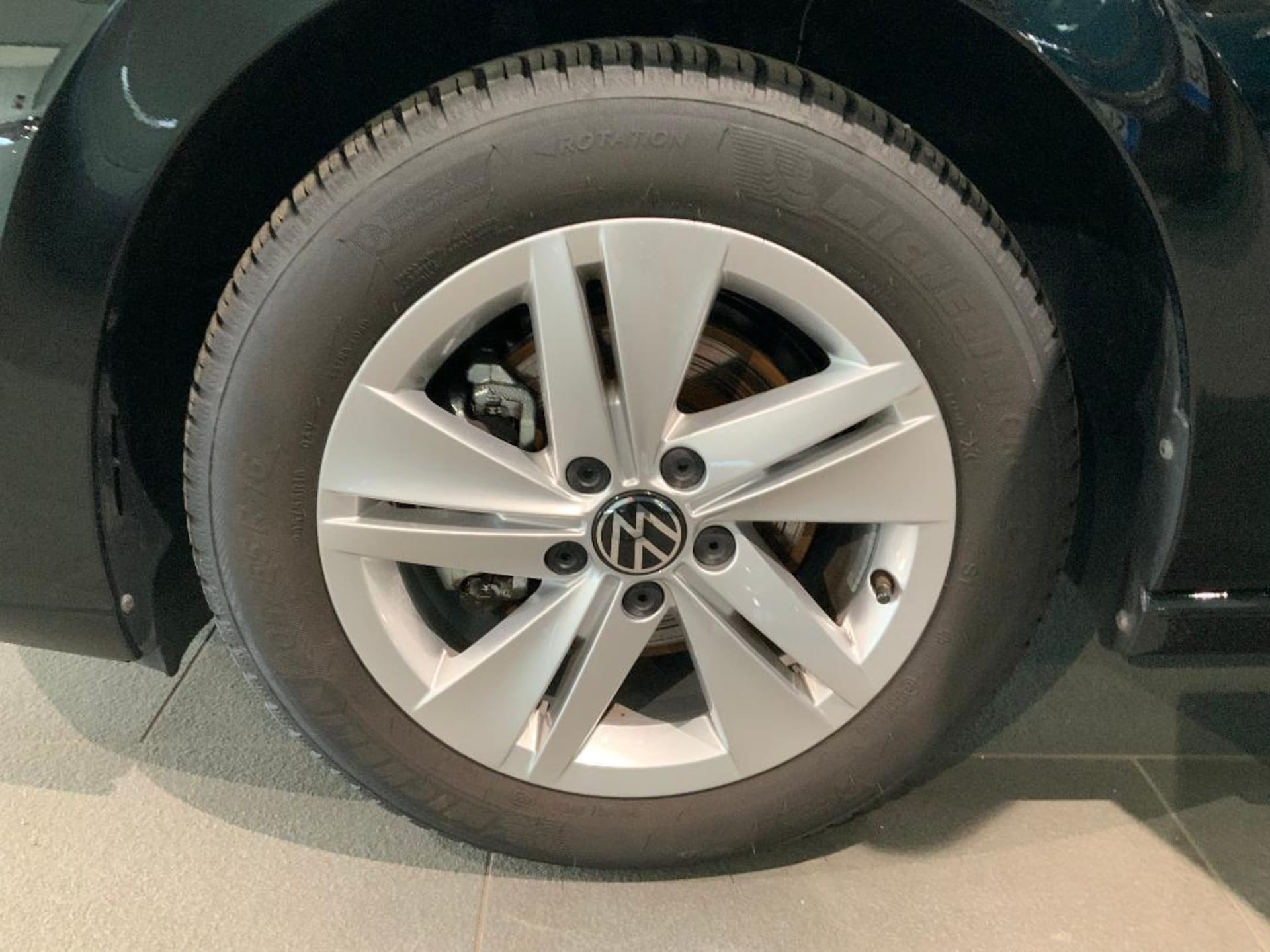 Volkswagen Golf Life