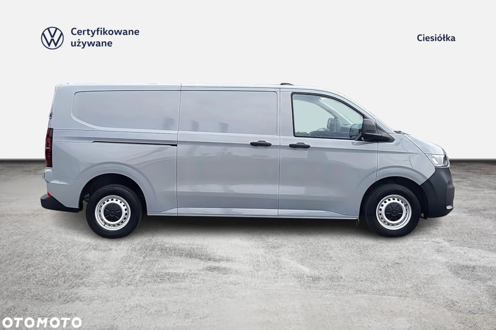 Volkswagen Transporter Furgon długi rozstaw osi