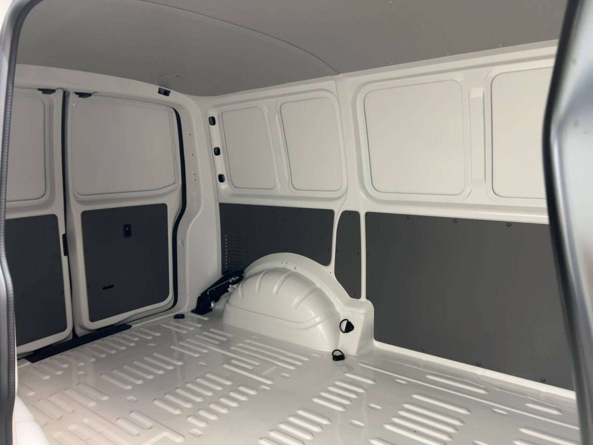 Volkswagen T6.1 Transporter Kasten kurzer Radstand