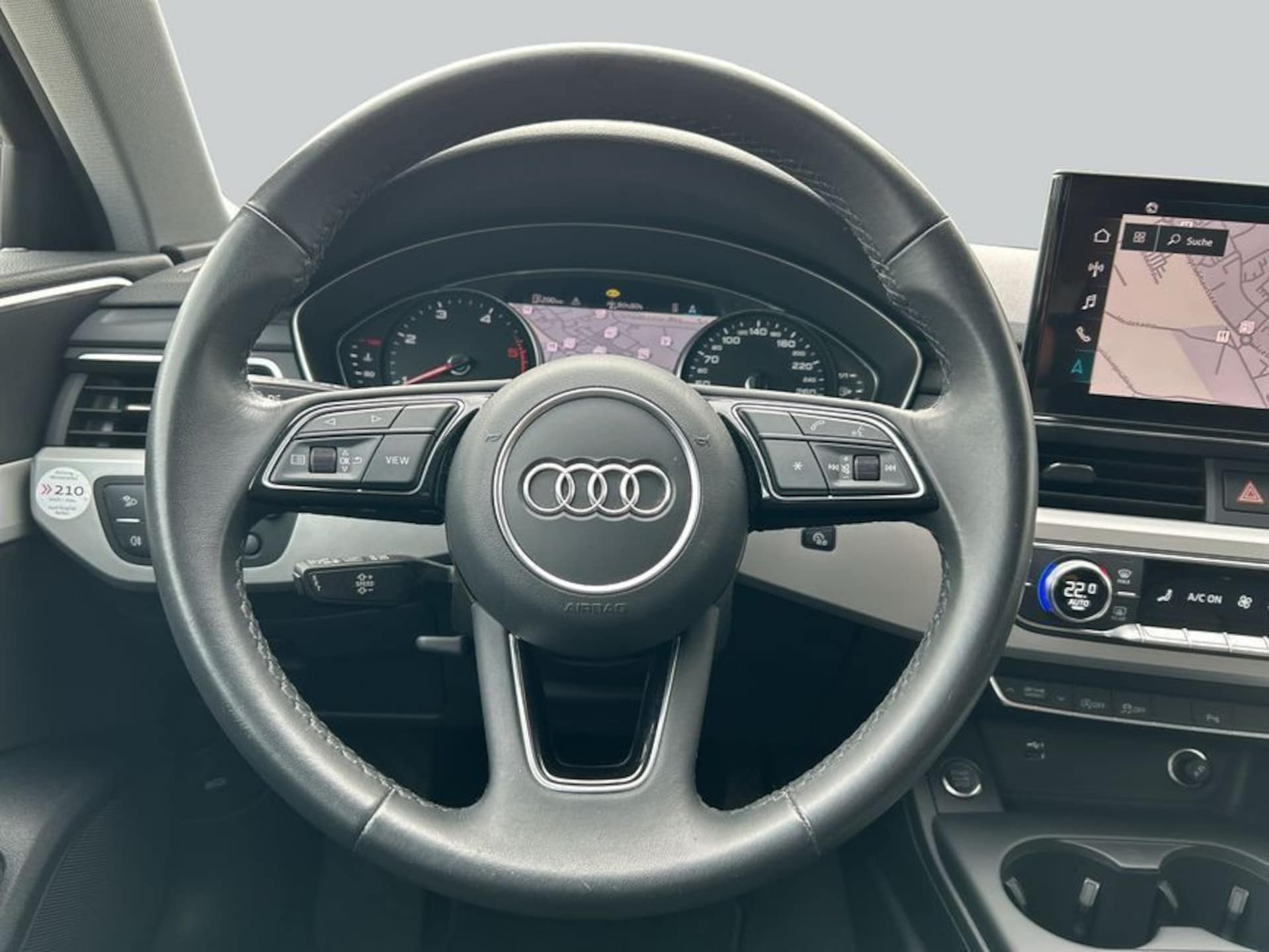 Audi A4 Avant S line