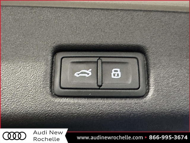 2025 Audi Q5 Premium Plus - Photo 13