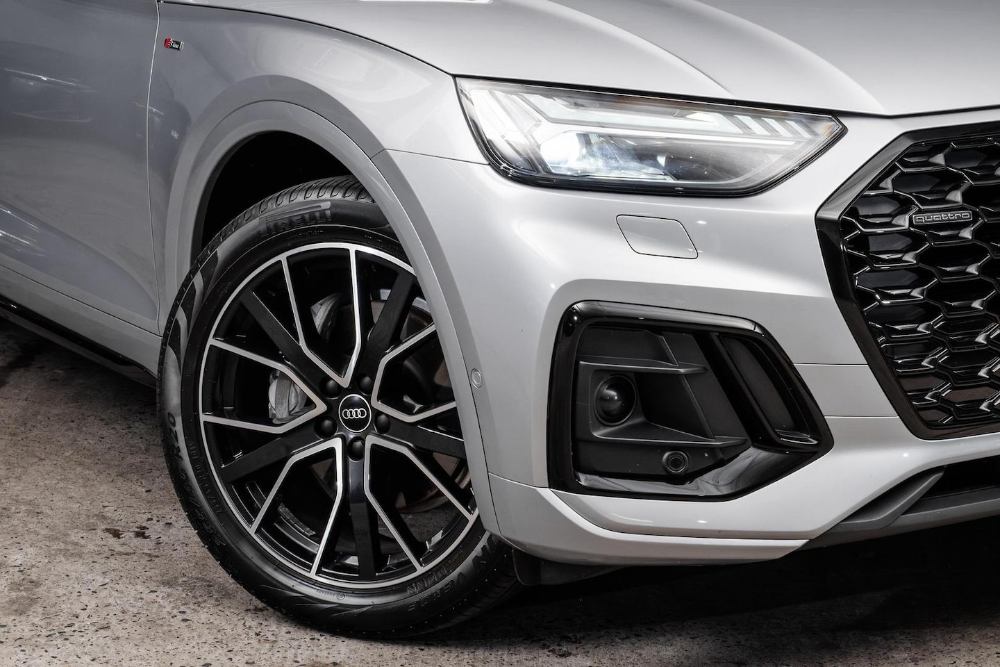 Image about Audi Q5 Sportback 40 TDI quattro S tronic