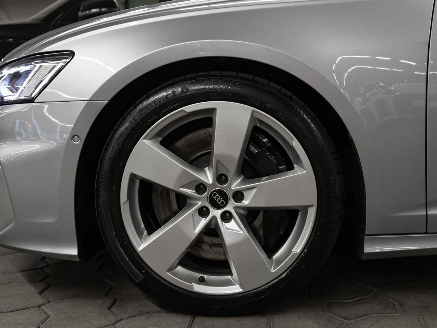 Bild über Audi S6 Avant S6 Avant TDI 253(344) kW(PS) tiptronic - für weitere Informationen kontaktieren Sie den Audi Partner