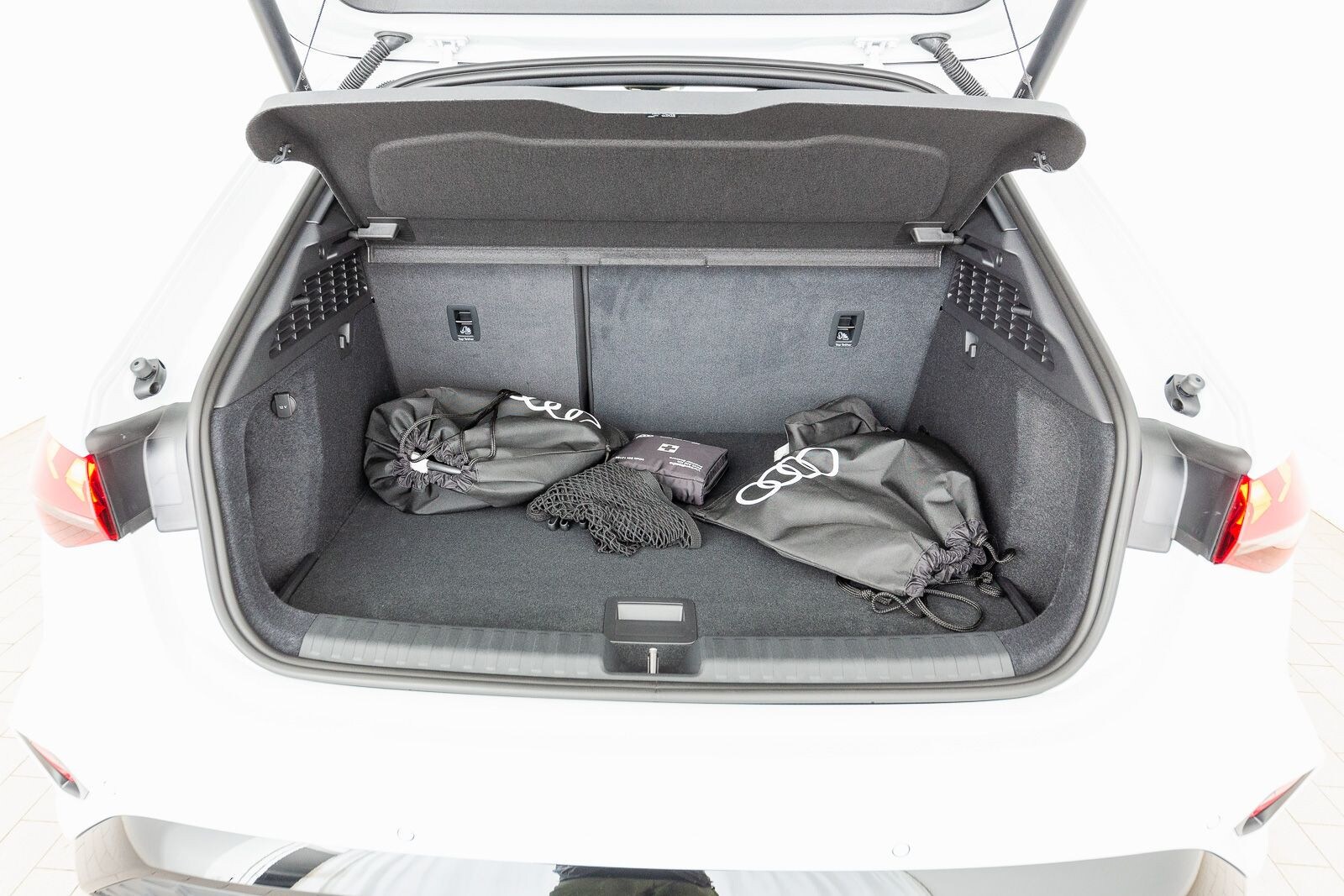 Image about Audi A3 Sportback TFSI e S line 45 TFSI e S tronic