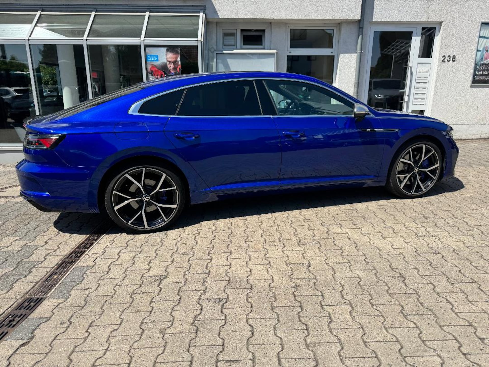 Volkswagen Arteon R