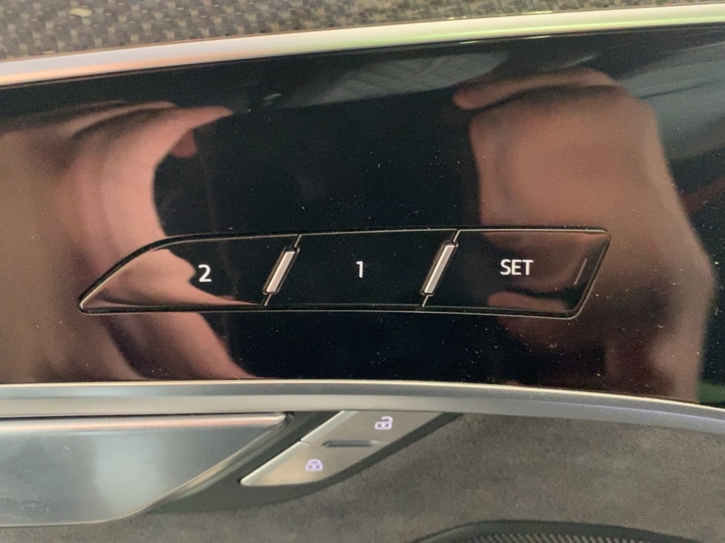 Bild über Audi A8 50 TDI quattro tiptronic - für weitere Informationen kontaktieren Sie den Audi Partner