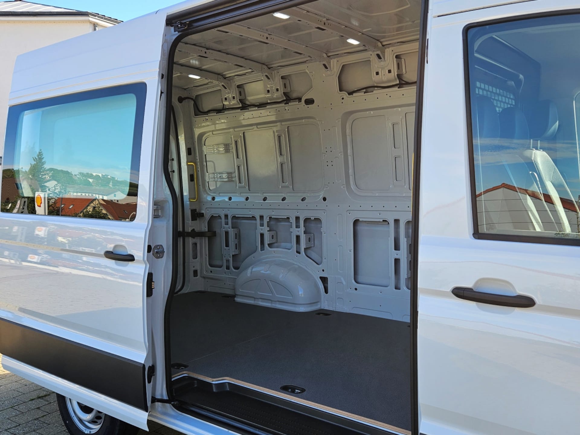 Volkswagen Crafter Kasten mittlerer Radstand
