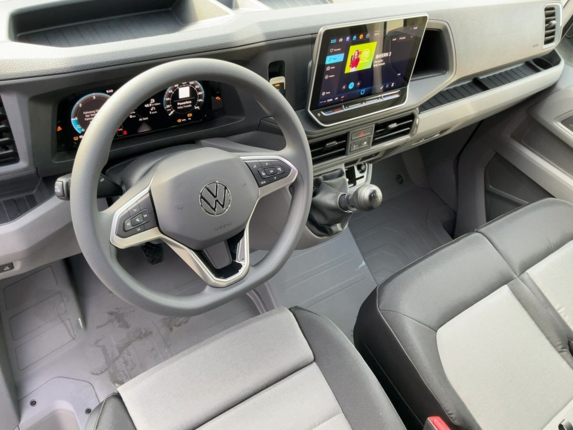 Volkswagen Crafter Kasten langer Radstand