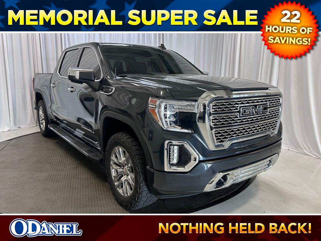 2021 GMC Sierra 4WD Crew Cab Short Box Denali's photo