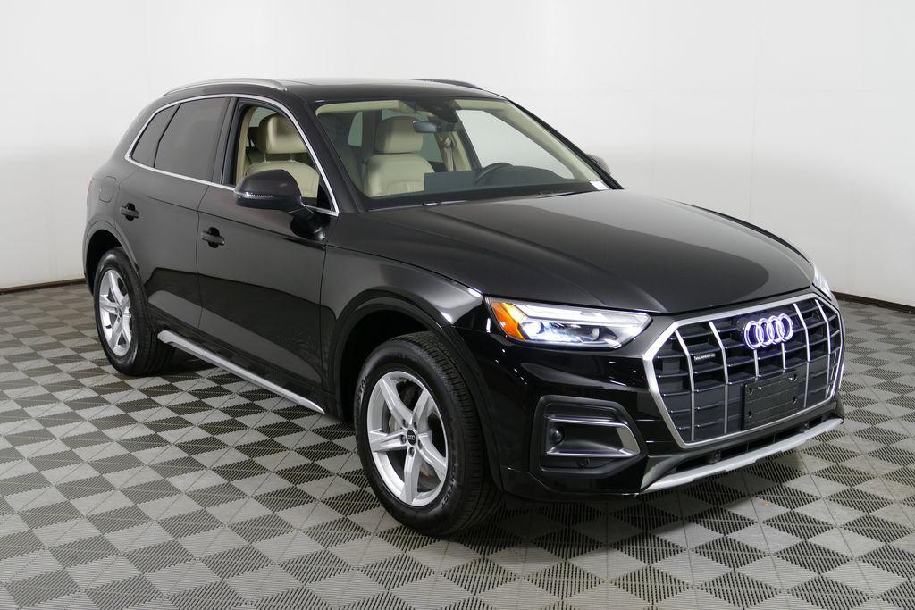 2023 Audi Q5 40 Premium's photo