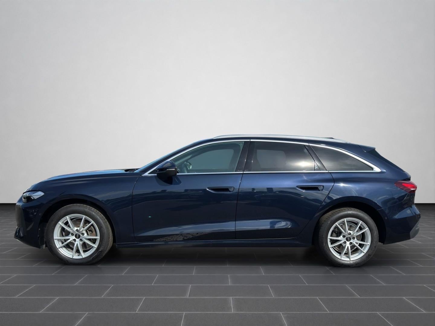 Bild über Audi A5 Avant TFSI 110 kW S tronic - für weitere Informationen kontaktieren Sie den Audi Partner