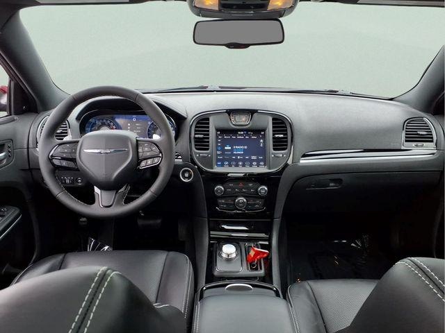 2023 Chrysler 300