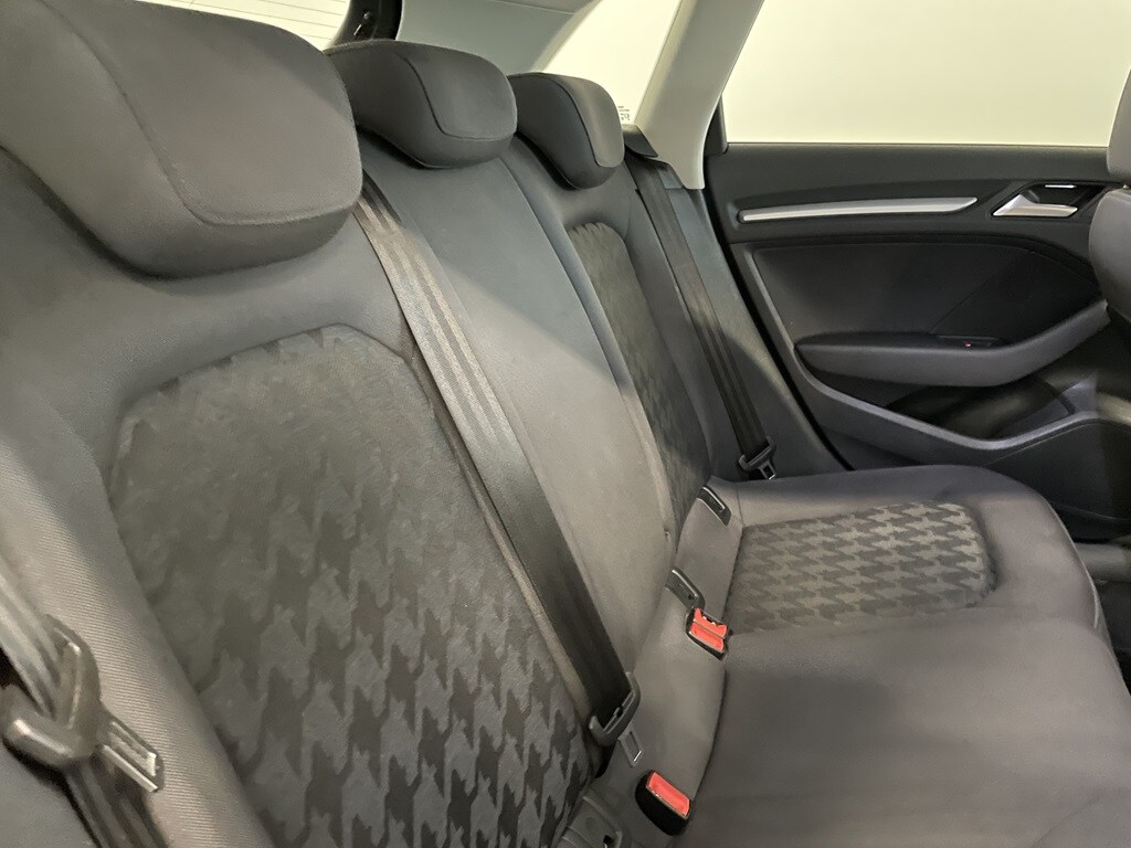 Bild som visar&nbsp;Audi A3 Sportback&nbsp;A3 1.4 TFSI 125 hk 6-växlad - för mer information kontakta din Audi Partner
