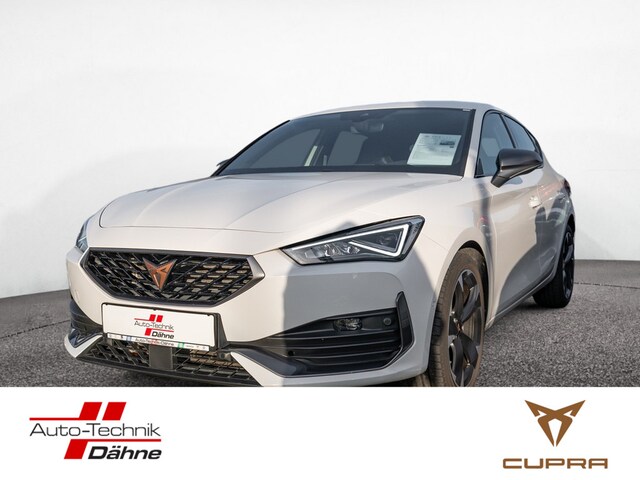 CUPRA Leon 1.5 TSI PDC SHZ DCC KAMERA NAVI ACC LED (GWC054053)