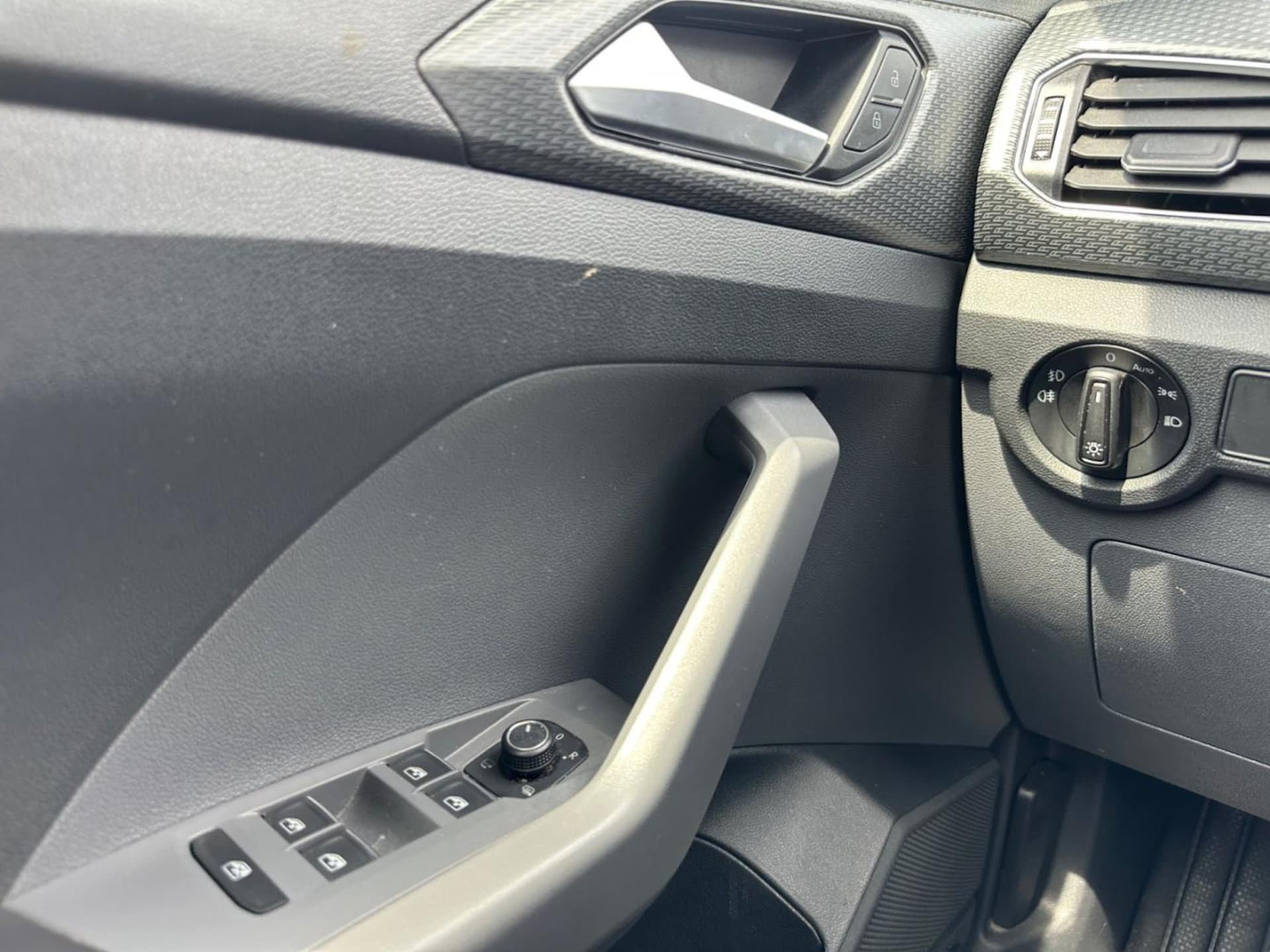 Volkswagen T-Cross Style