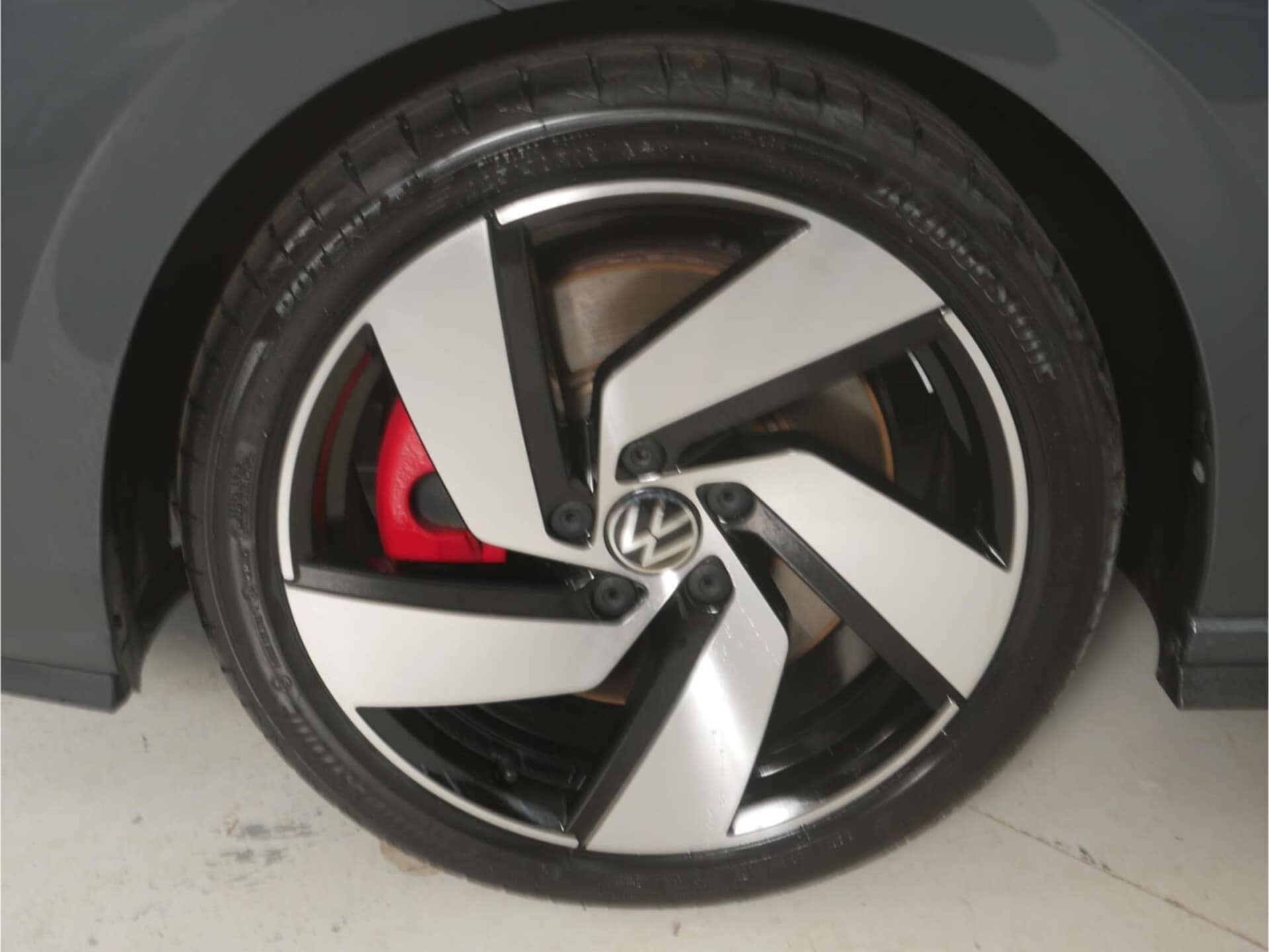 Volkswagen Golf GTI